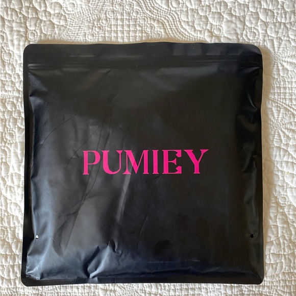 Pumiey Deep V Neck Double Lined Tank - Picture 5 of 7